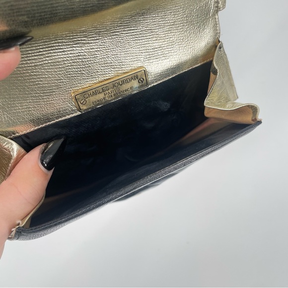 1980s Charles Jourdan Paris Black & Silver Metalic Leather Hexagonal Crossbody - Picture 11 of 13